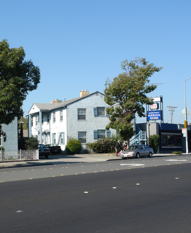 12479 San Pablo Ave in Richmond, CA - Building Photo - Building Photo