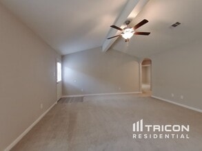 23091 Bellini Dr in Magnolia, TX - Building Photo - Building Photo