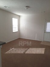 2326 Vista de Colinas Dr SE in Rio Rancho, NM - Building Photo - Building Photo