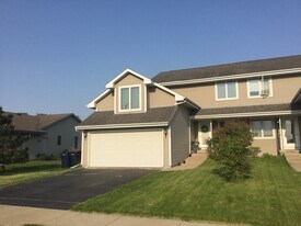2632 Autumn Ln, Unit 2632 in Janesville, WI - Building Photo