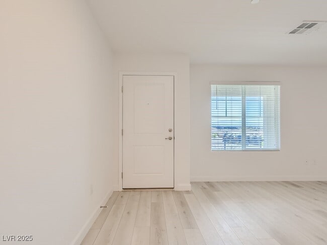 829 Jigglypuff Pl in Henderson, NV - Building Photo - Building Photo