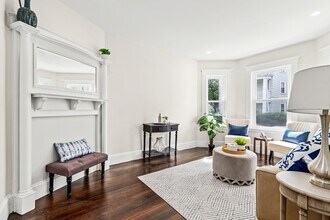 16 Hallam St in Boston, MA - Building Photo - Building Photo