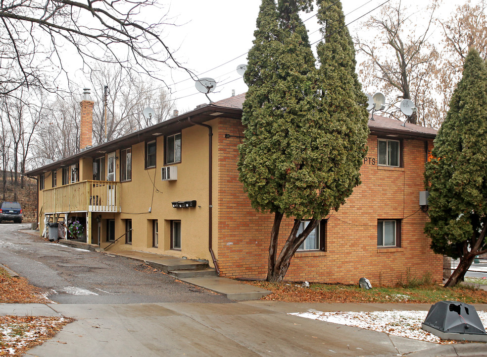 King Hill Apartments in St. Paul, MN - Building Photo