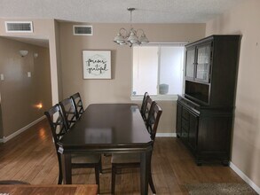 8704 Rough Rider Rd NE in Albuquerque, NM - Building Photo - Building Photo