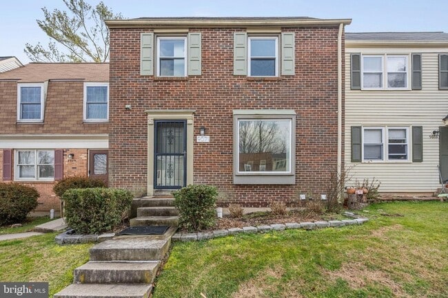 9071 Loreleigh Way in Fairfax, VA - Foto de edificio - Building Photo