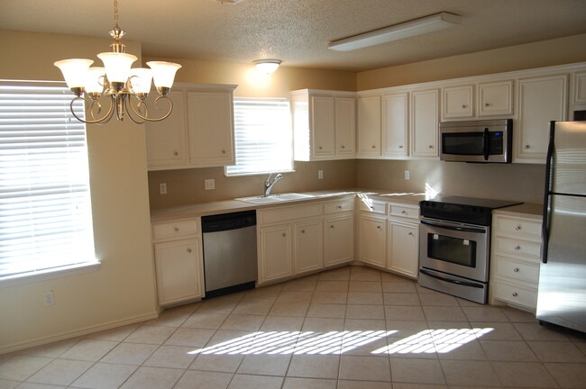 4414 Kemper Ave in Lubbock, TX - Building Photo - Building Photo