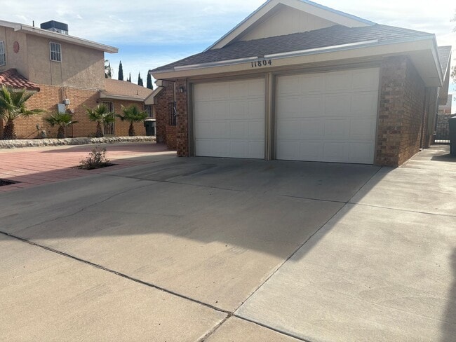 11804 Scott Simpson Dr in El Paso, TX - Building Photo - Building Photo
