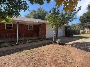 4301 Jordan Ave in Edmond, OK - Building Photo - Building Photo