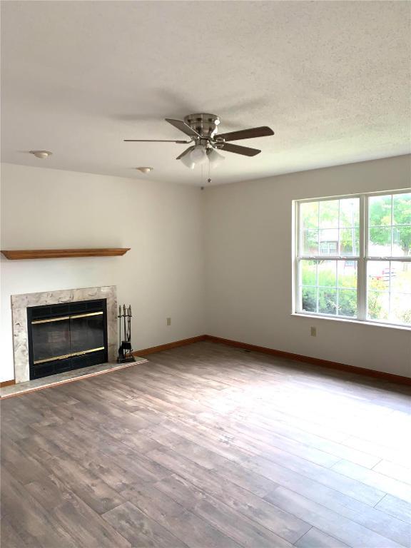 119 Twin Oaks Dr in Belleville, IL - Building Photo - Building Photo