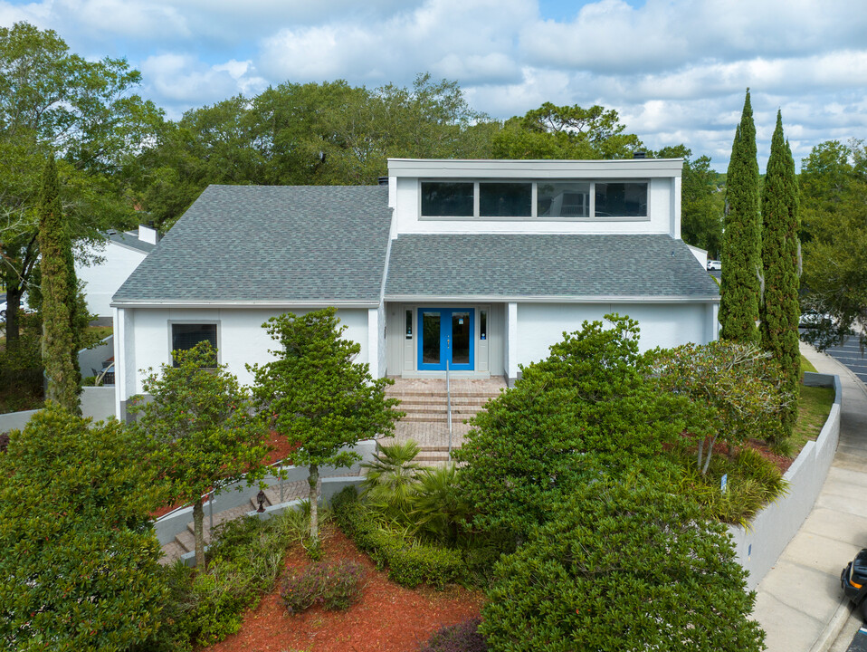 Park South at Deerwood in Jacksonville, FL - Building Photo