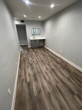 14759 Friar St in Los Angeles, CA - Building Photo - Building Photo