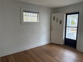 355 Caroline St in Rochester, NY - Building Photo - Building Photo