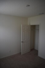 107 SW Glenwood Dr in Port St. Lucie, FL - Building Photo - Building Photo