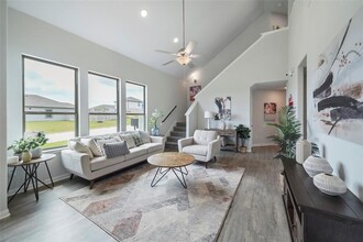 25575 Blossom Ct in Montgomery, TX - Building Photo - Building Photo