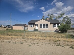 11 Ball Ln in Big Piney, WY - Foto de edificio - Building Photo