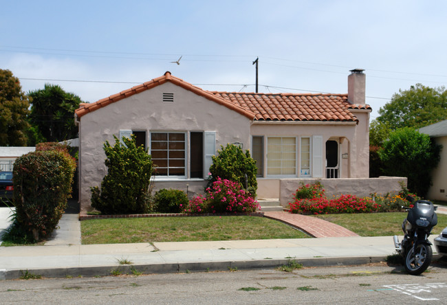 464-466 Coronado St in Ventura, CA - Building Photo - Building Photo