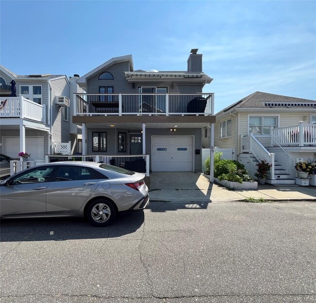 property at 86 Connecticut Ave