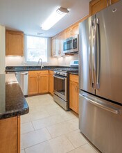 39 Gerry Rd in Chestnut Hill, MA - Building Photo - Building Photo