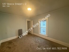 597 Beech St in Manchester, NH - Building Photo - Building Photo