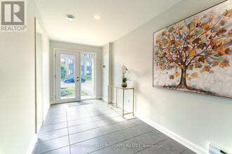 131 Boundstone Way in Ottawa, ON - Building Photo - Building Photo