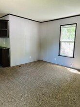 51 Hosner Dr in Oxford, MI - Building Photo - Building Photo