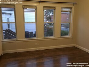 10 Greylock Rd, Unit 1 in Boston, MA - Building Photo - Building Photo