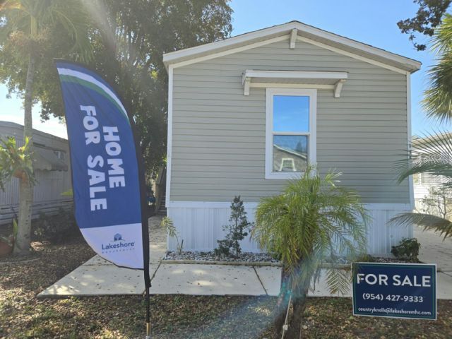 114 NW 50th Ct in Pompano Beach, FL - Building Photo