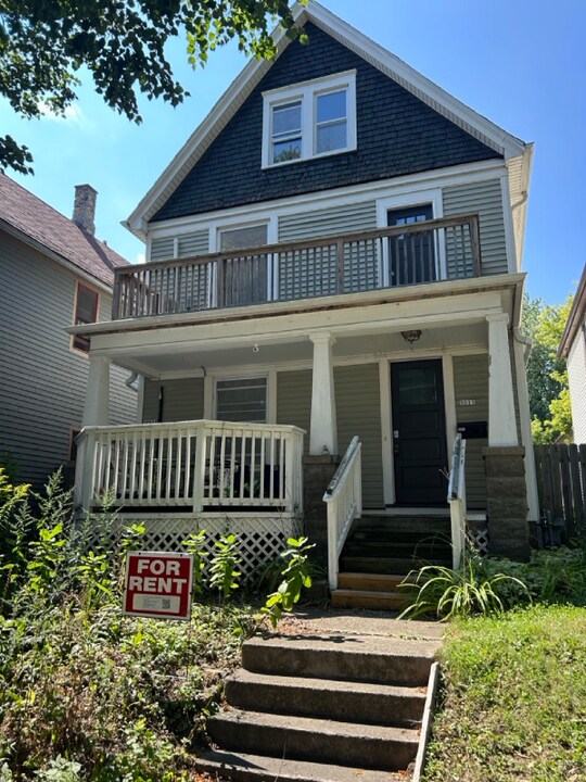3011 N Pierce St in Milwaukee, WI - Building Photo