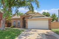 1518 Shalfont Ln in Garland, TX - Building Photo - Building Photo