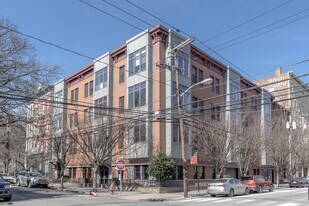 78 Wayne St in Jersey City, NJ - Building Photo