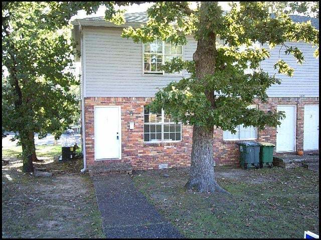 property at 1805 Sanford Dr