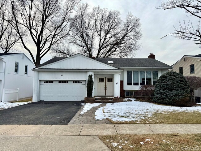 property at 10 Whitlock St