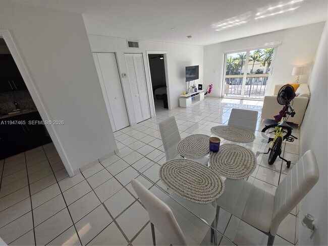 property at 1612 Jefferson Ave