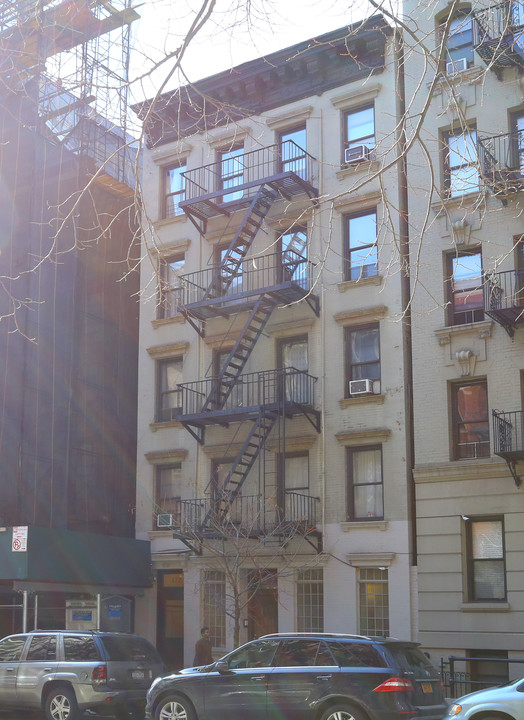 122 E 88th St in New York, NY - Foto de edificio