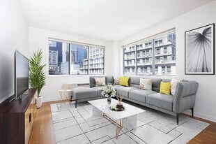 80 Maiden Ln in New York, NY - Building Photo