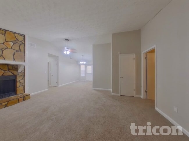 4621 Cedar Brook Dr SE in Conyers, GA - Building Photo - Building Photo