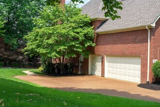 9813 Albemarle Ln in Brentwood, TN - Building Photo - Building Photo