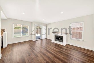 318 Mesa Verde Ave in Palmdale, CA - Building Photo - Building Photo