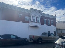 1968 N 31st St, Unit 1st floor in Philadelphia, PA - Building Photo