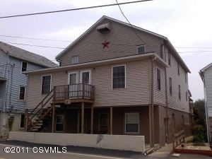 143 Main St in Shickshinny, PA - Building Photo