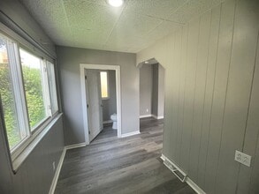 833 Hinnerman St in Duquesne, PA - Building Photo - Building Photo
