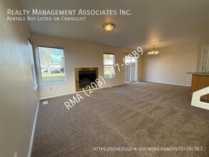 5937 N Cobbler Ln in Garden City, ID - Building Photo - Building Photo