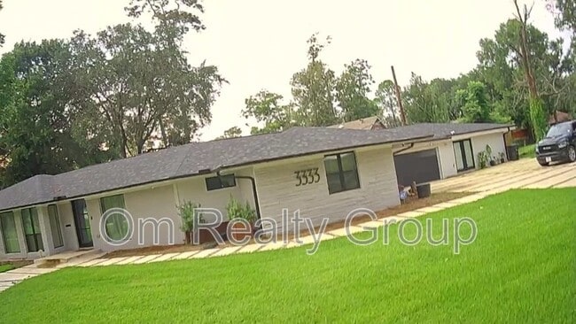 property at 3333 Calumet St