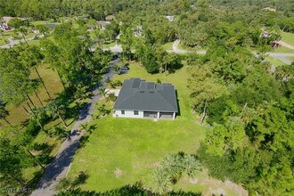 2330 4th Ave SE in Naples, FL - Building Photo - Building Photo