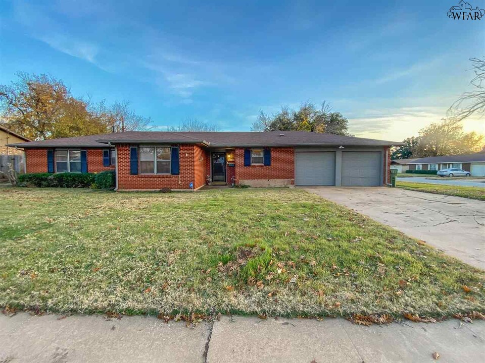 5115 Catskills Dr in Wichita Falls, TX - Building Photo