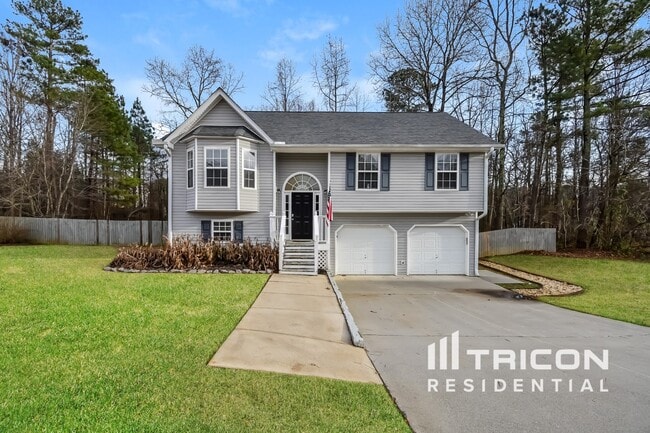 property at 141 Fairfax Dr