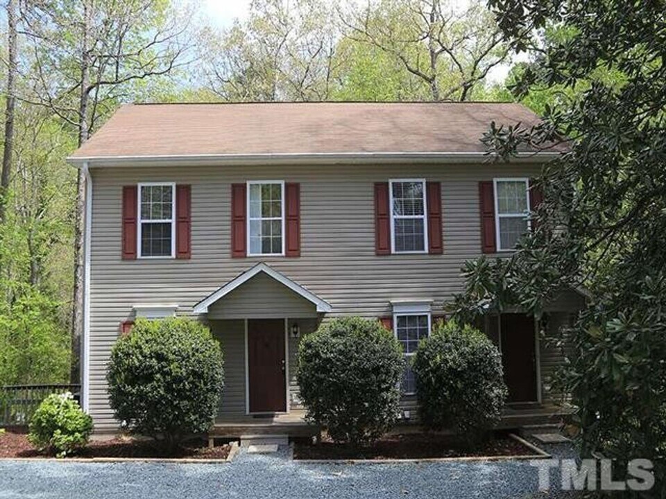 195 Severin St in Chapel Hill, NC - Building Photo