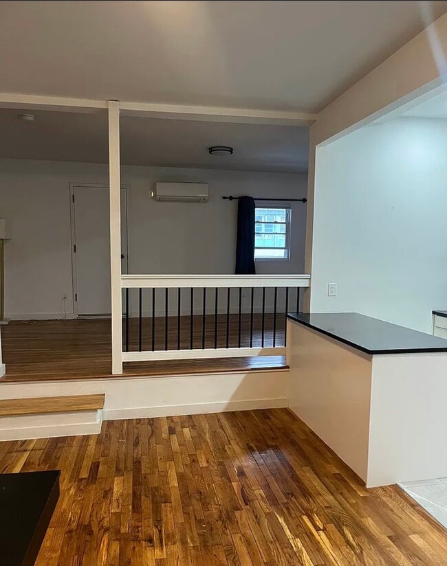 19 Throop Ave, Unit 2nd floor in Brooklyn, NY - Building Photo - Building Photo