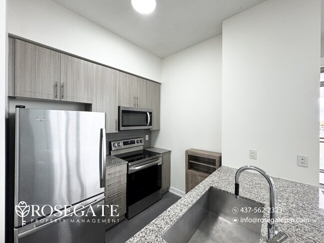 4099 Brickstone Mews in Mississauga, ON - Building Photo - Building Photo