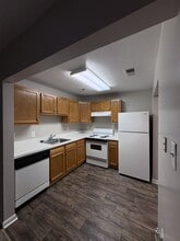 Kings Crest Senior Apartments in Fredericksburg, VA - Building Photo - Building Photo